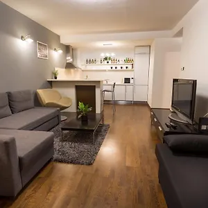 דירה Cityhome Downtown & Spa